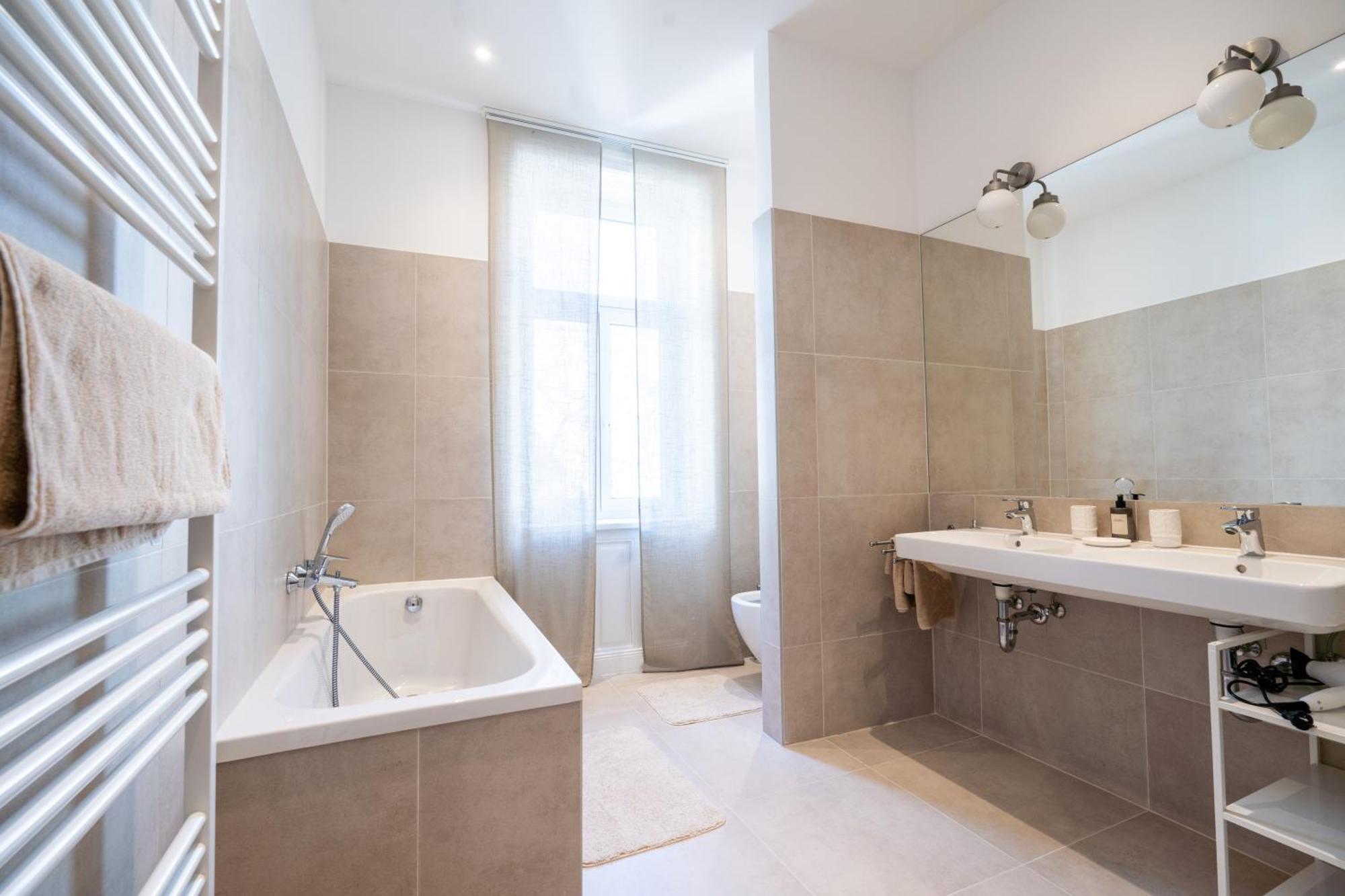4Ty3 Apartments - Spacious Apartment In The Heart Of The 8Th District Is Calling Wien Exterior foto